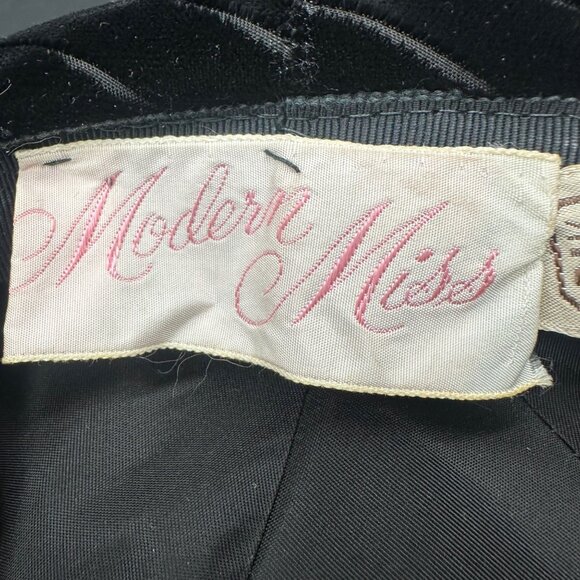 Vintage Beret Hat 1950s Black Velvet Satin Bow Modern Miss Formal Church - Picture 8 of 10